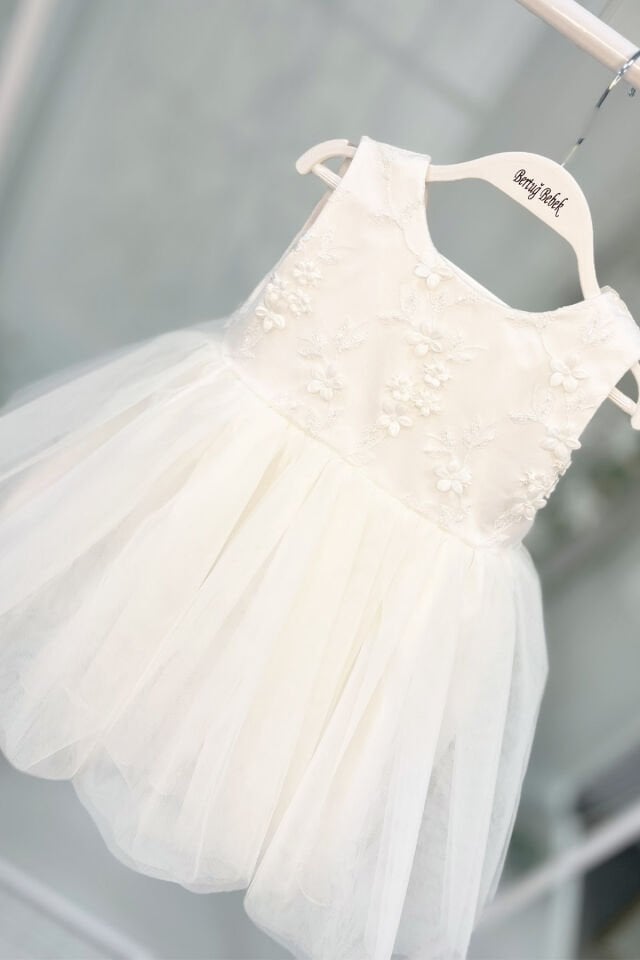 Güpür Çiçekli Kırık Beyaz Kız Çocuk Bebek Gelinlik Mevlüt Abiye Lara Elbise