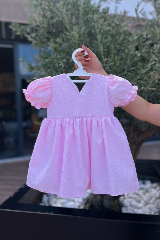 Krep Kabartma Desenli Kız Çocuk Bebek Pembe Elbise