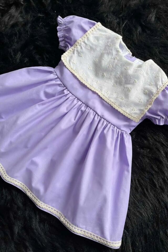 Krem Fisto Yaka Ve Dantel Detaylı Lila Kız Çocuk Bebek Elbise
