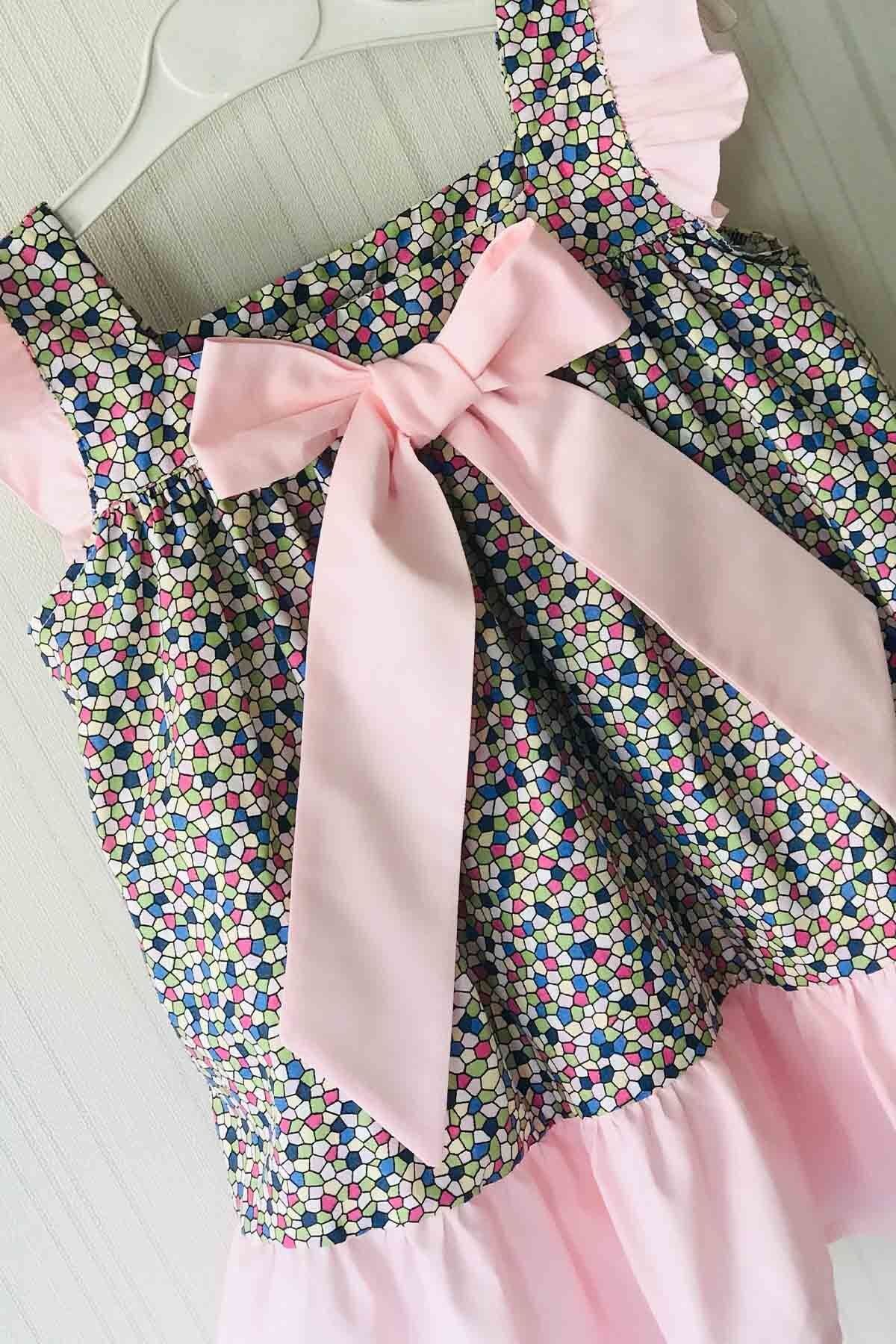 Fiyonk Ve Fırfırlı Petek Desenli Renkli Pembe Kız Çocuk Bebek Tasarım Elbise
