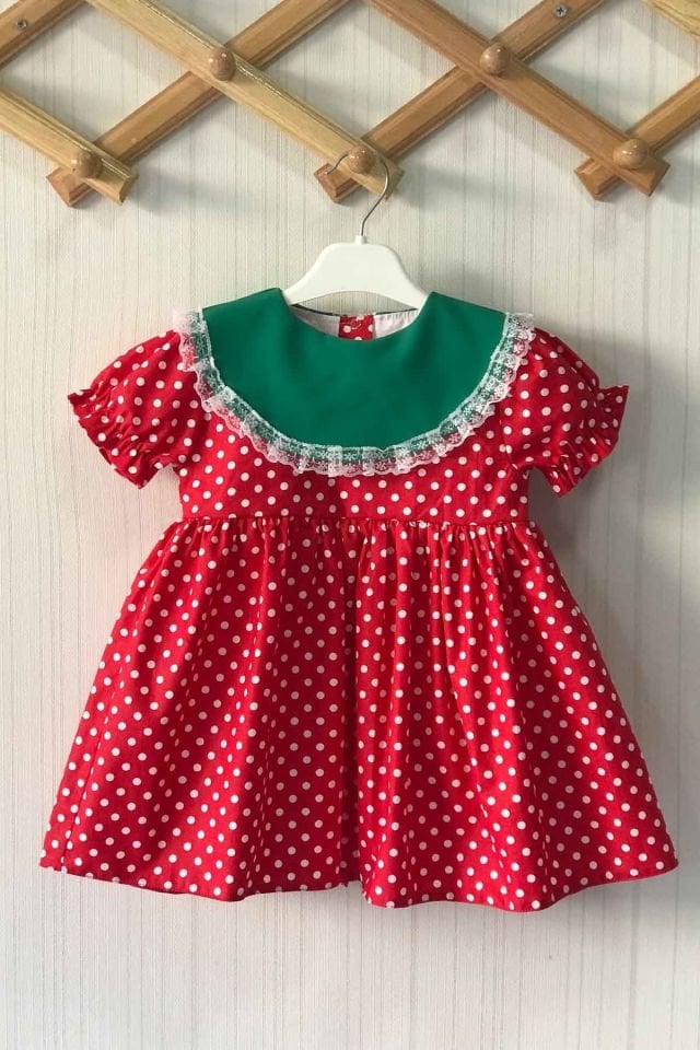 Yeşil Krep Yaka Dantel Detaylı Kız Çocuk Bebek Çilek Pamuk Elbise