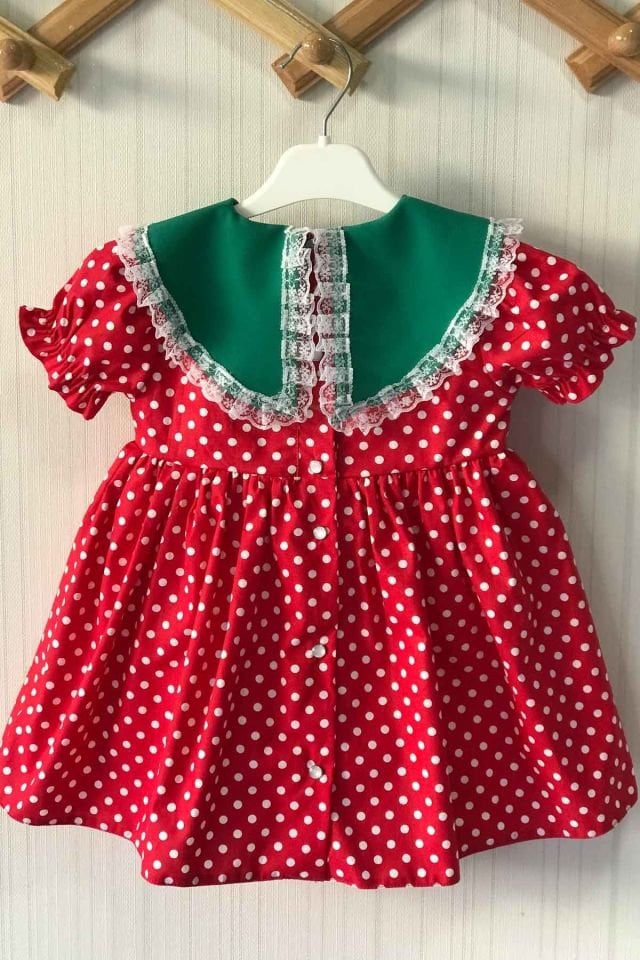 Yeşil Krep Yaka Dantel Detaylı Kız Çocuk Bebek Çilek Pamuk Elbise