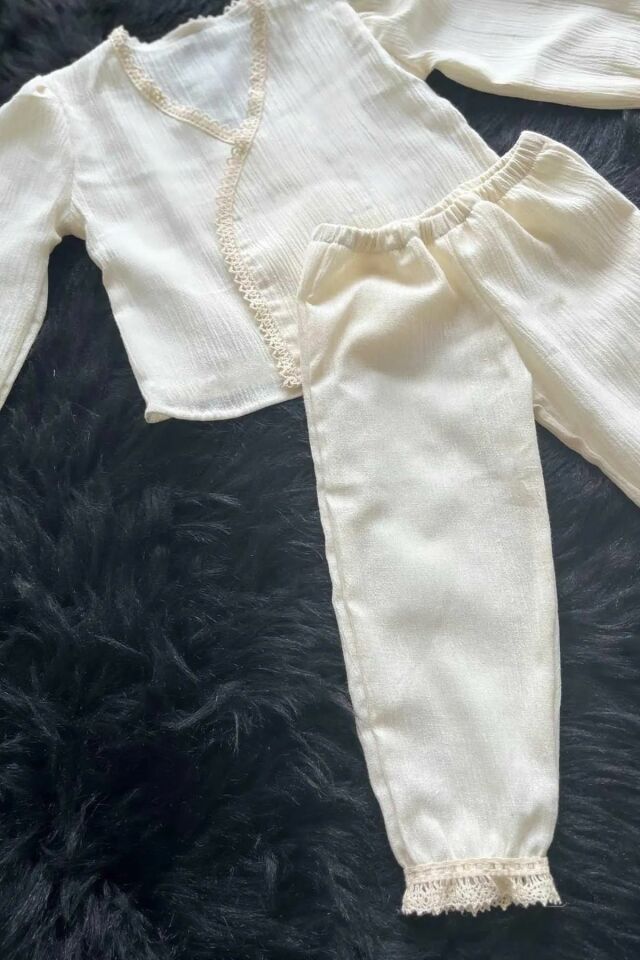 Dantelli Şile Bezi Kız Bebek Çocuk Alt Üst Ekru Yenidoğan Mevlüt Takım