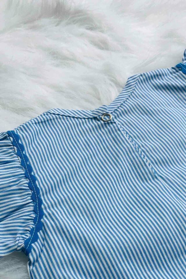 Baby Bodysuit with Water Stone and Ruffle Detail