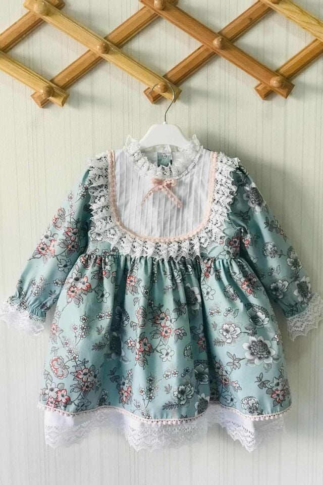 Nervür Ve Dantel Detaylı Çiçekli Mavi Kız Çocuk Bebek Tasarım Elbise