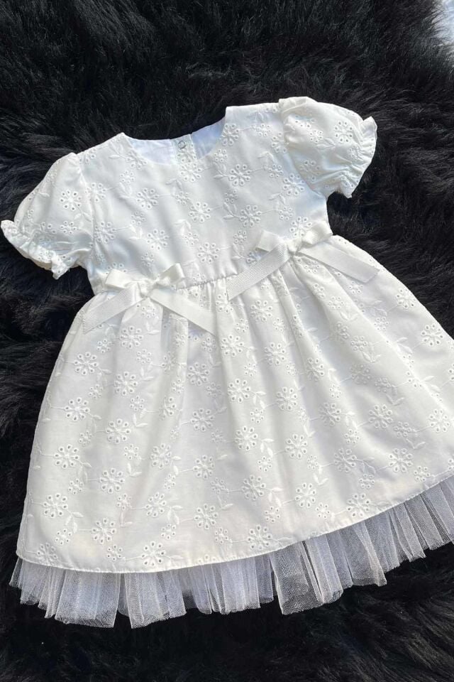 Kurdele Detaylı Tül Astarlı Beyaz Fisto Abiye Tasarım Kız Çocuk Bebek Elbise