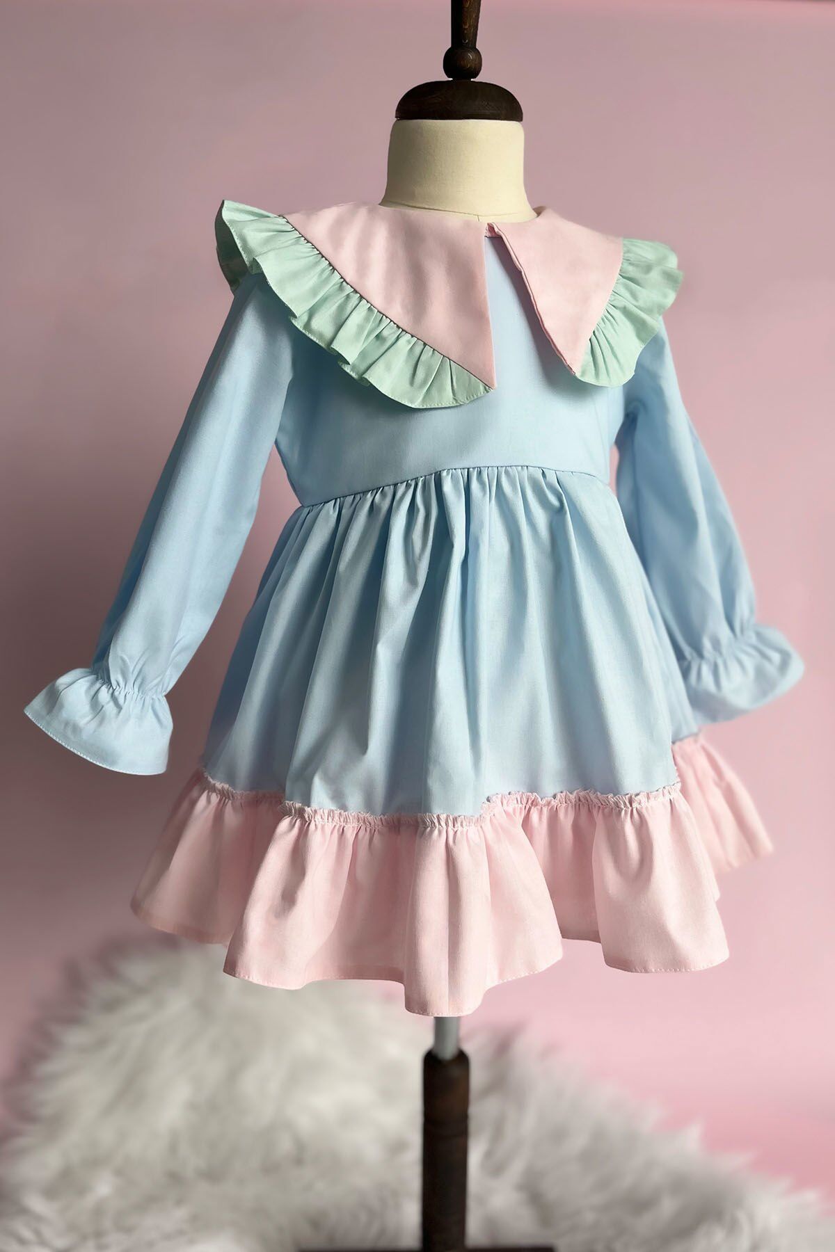 Fırfır Detaylı Çok Renkli Bebe Mavi Kız Çocuk Bebek Pamuk Tasarım Elbise