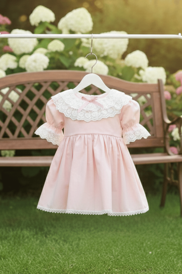 Dantel Yaka Detaylı Açık Pembe Kız Çocuk Bebek Elbise